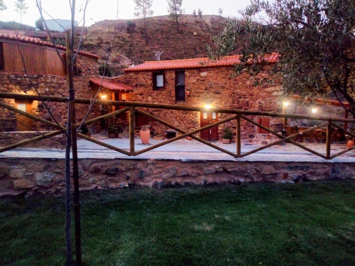 Villa Refugio Do Raposo/Casa Deneb à Montes da Senhora Extérieur photo